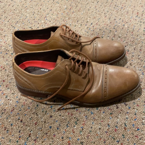 rockport dress shoes near me